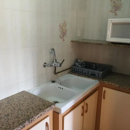 Apartment With Community Pool For 4 People